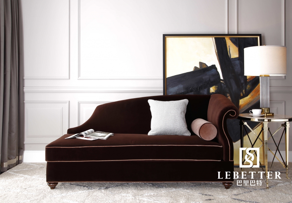 美式布艺沙发使用舒适，清洁到位很重要